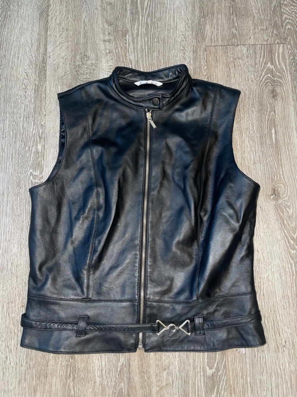 CAbi Black Sleeveless 100% Leather Zip Vest moto biker gothic size medium